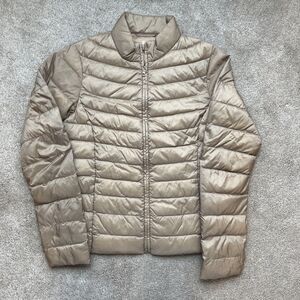 Uniqlo Down Puffer Jacket Women XS Tan Camel Lightweight Packable Minimalist